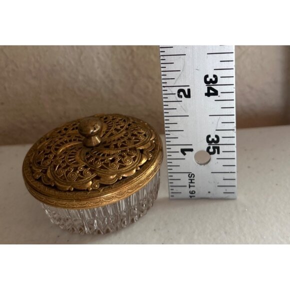 Vintage Mini Glass Trinket Dish With Ornate Gold Metal Lid Starburst - Picture 6 of 7